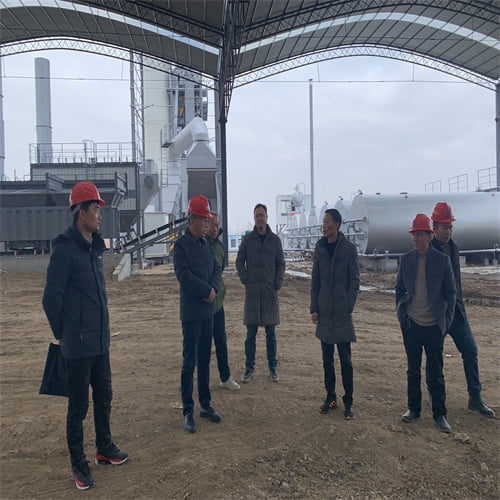 2月9日,河南永和集團董事長孔德穩(wěn)視察集團公司各項目年后復(fù)工復(fù)產(chǎn)情況